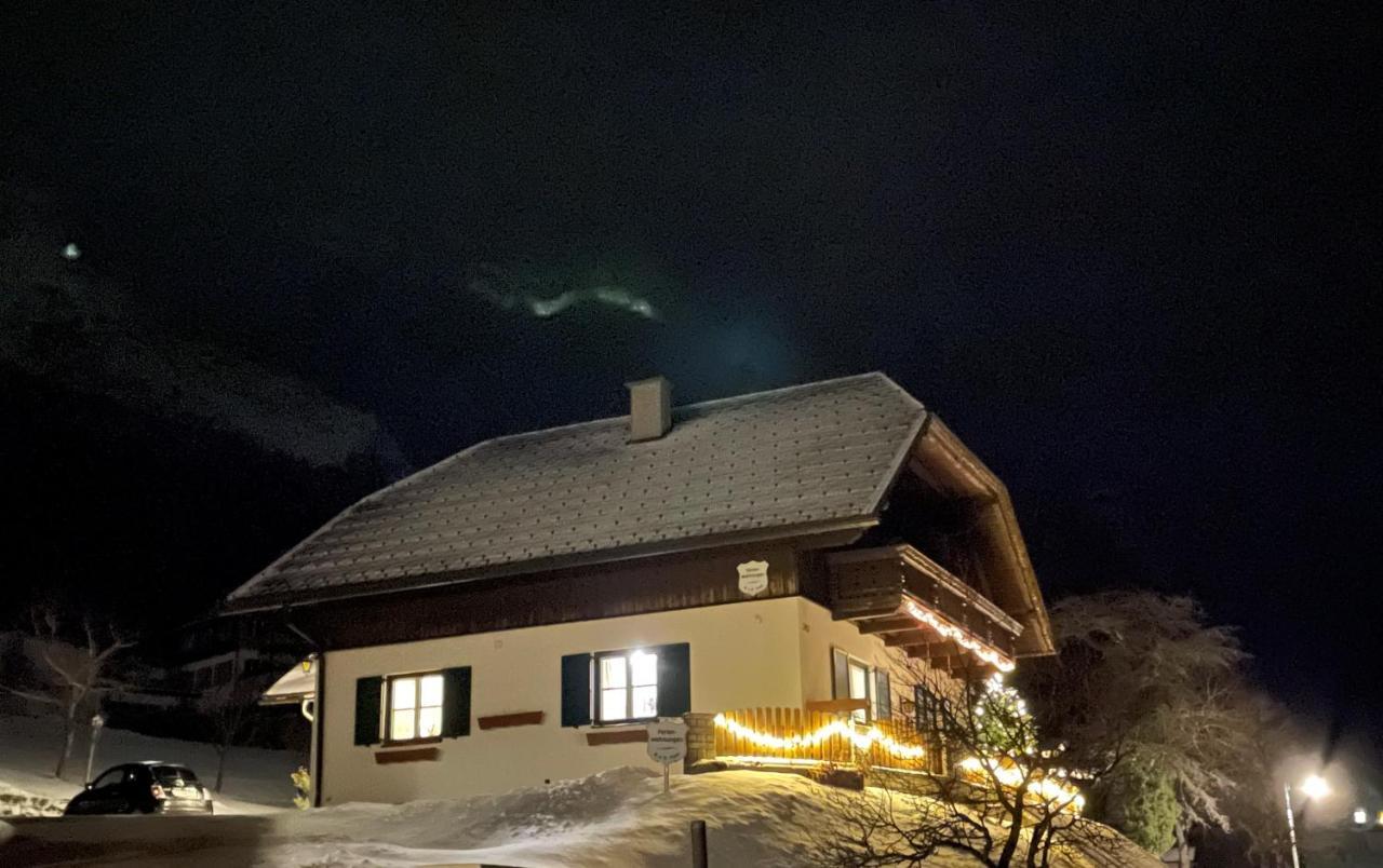 Ferienwohnung Syen Grundlsee Exterior photo